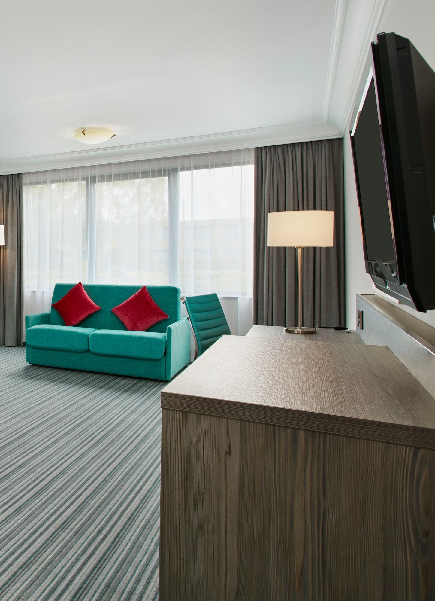 Hotel Leonardo And Conference Venue Aberdeen Airport 4*
